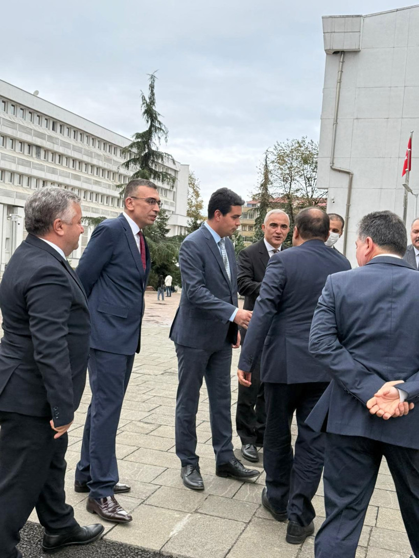 HSK Üyesi Ateş'ten peş peşe temaslar! Üç ilin adliyesini ziyaret etti - Resim: 11