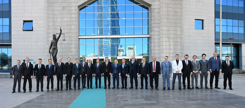 HSK Üyesi Özdemir'den Anadolu Başsavcısı Güven'e ziyaret - Resim: 2