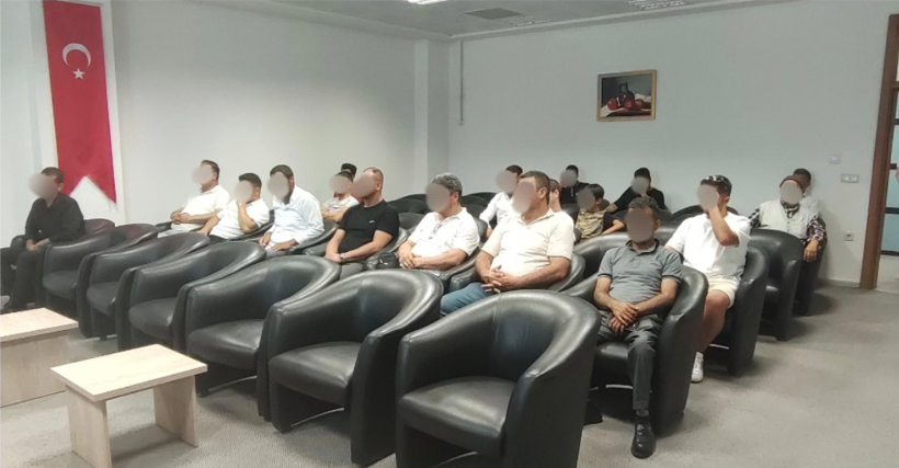 Kırıkkale’de yükümlülere “İslam Şiddete Karşıdır” konulu seminer - Resim: 5