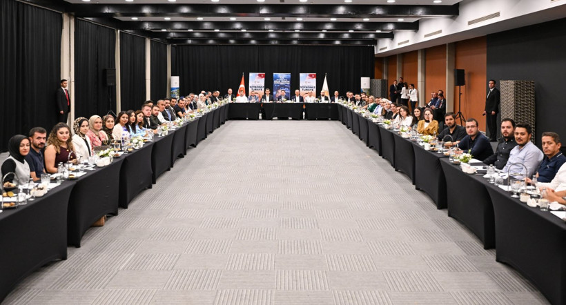 Avukatlarla bir araya gelen Bakan Tunç’tan önemli açıklama: Artık yapay zeka dönemine geçtik - Resim: 3