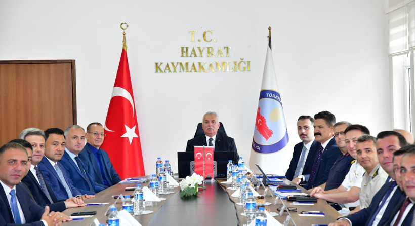 Vali Aziz Yıldırım başkanlığında güvenlik toplantısı! Başsavcı Sedat Çelik de katıldı - Resim: 3