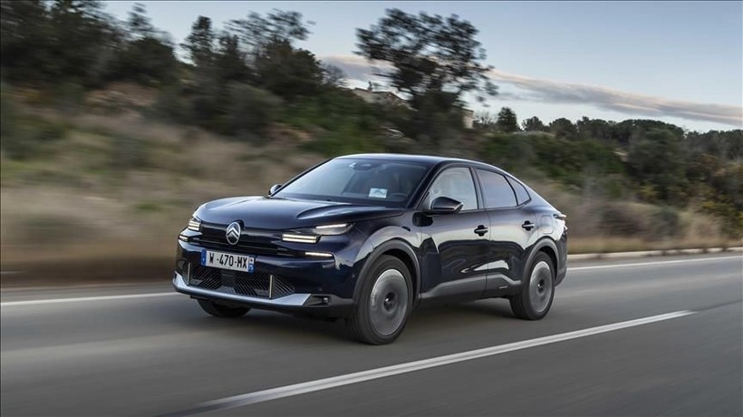 Kira öder gibi elektrikli otomobil! Renault Megane E-Tech'te büyük kampanya başladı! - Resim: 1