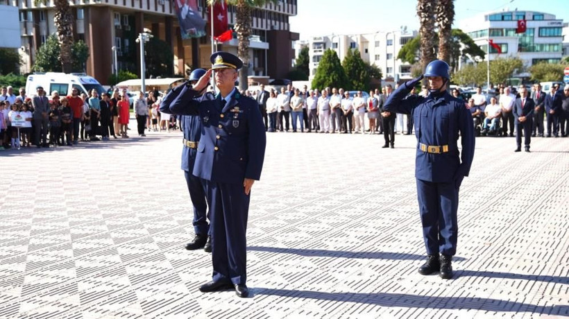 Aliağa'nın 103. Kurtuluş Günü törenle kutlandı! Başsavcı Başaran da katılım gösterdi - Resim: 1