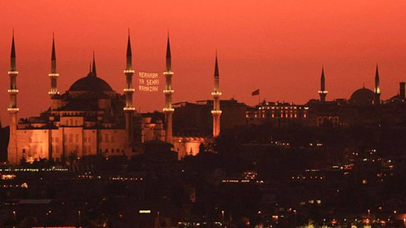 2026 Ramazan ayı ne zaman başlıyor? İlk sahur ve ilk iftar hangi gün? Kadir gecesi ne zaman?