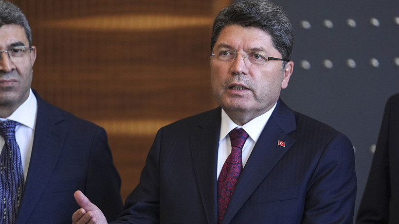 Adalet Bakanı Tunç o iddiayı yalanladı: Terör örgütü üyesi 700 kişinin tahliye edileceği doğru değil!