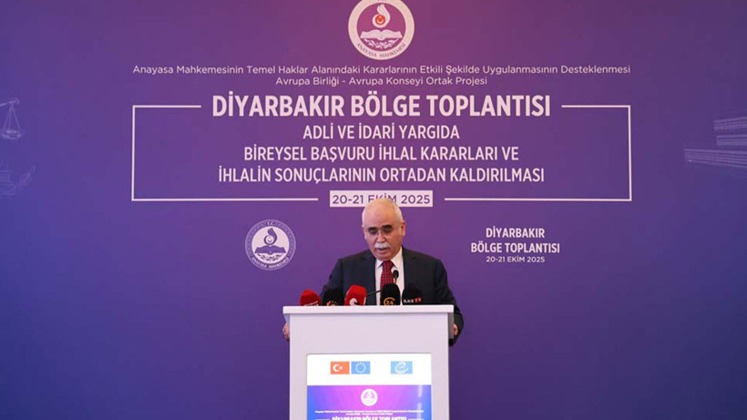 AYM Başkanı Özkaya, Diyarbakır’daki toplantıda konuştu… İşte mesajları