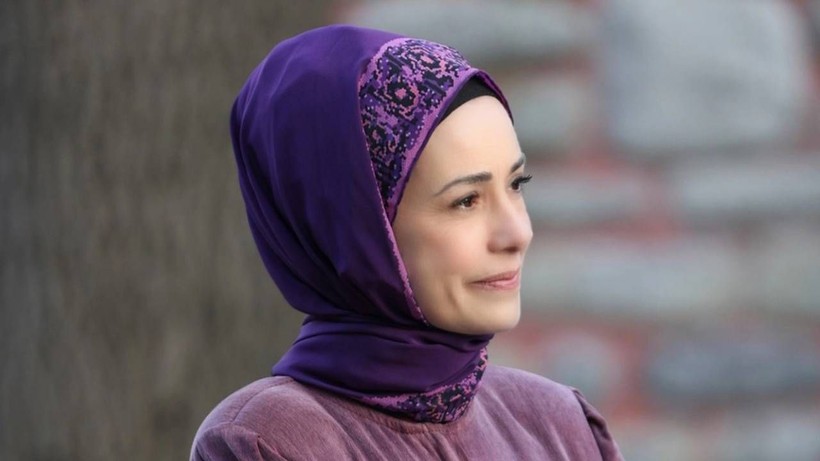 Kızıl Goncalar’a veda zamanı: Gözyaşları sel olacak! Zeynep ve Cüneyd'in yolculuğu başlıyor! - Resim: 3