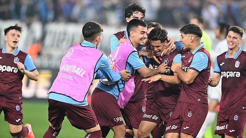 TRT SPOR CANLI İZLE | UEFA Gençlik Ligi finali Trabzonspor U19 - Barcelona U19 maçı canlı yayın izleme ekranı - Resim: 3