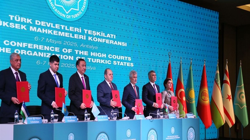 'Statü Belgesi' imzalandı! Türk yargı dünyası konferansta buluştu - Resim: 1
