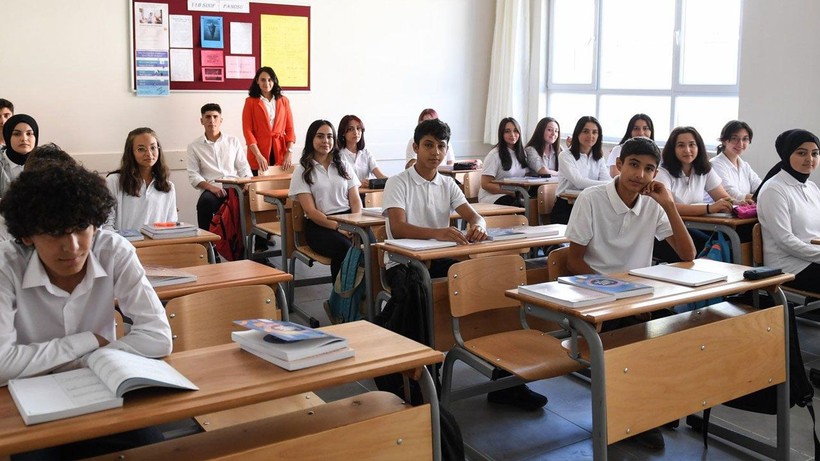10'uncu sınıfta mezun olunacak! Liseler için 3 model masada - Resim: 1