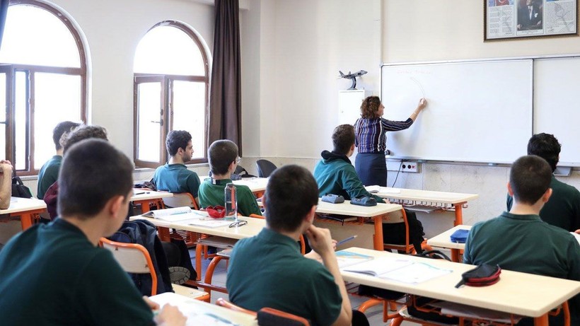 10'uncu sınıfta mezun olunacak! Liseler için 3 model masada - Resim: 2