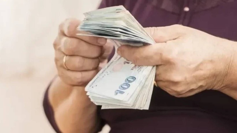 Bu bayram emeklinin yüzü gülecek! Maaşa ek 31.000 TL nakit desteği! - Resim: 3