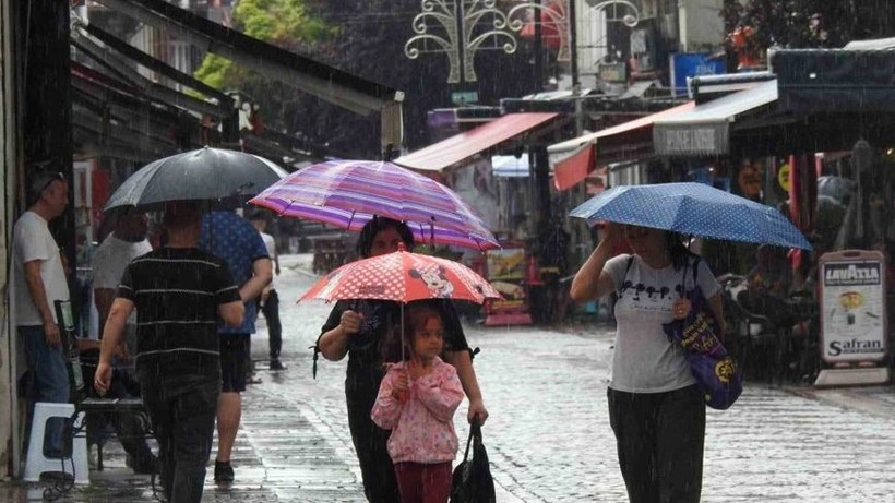 DIŞARI ÇIKACAKLAR DİKKAT! Meteoroloji il il uyardı. Gök gürültülü sağanak yağış fena vuracak - Resim: 6