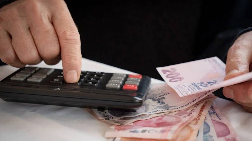 Maaş formülü sil baştan! Emekli aylığında şok değişiklik: Hesaba yatacak para uçuşa geçecek! - Resim: 4