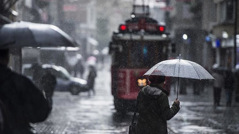 Sel, fırtına, kar… Meteoroloji’den 25 il için sarı alarm! Sıcaklar yerini soğuk havalara bırakacak! - Resim: 1