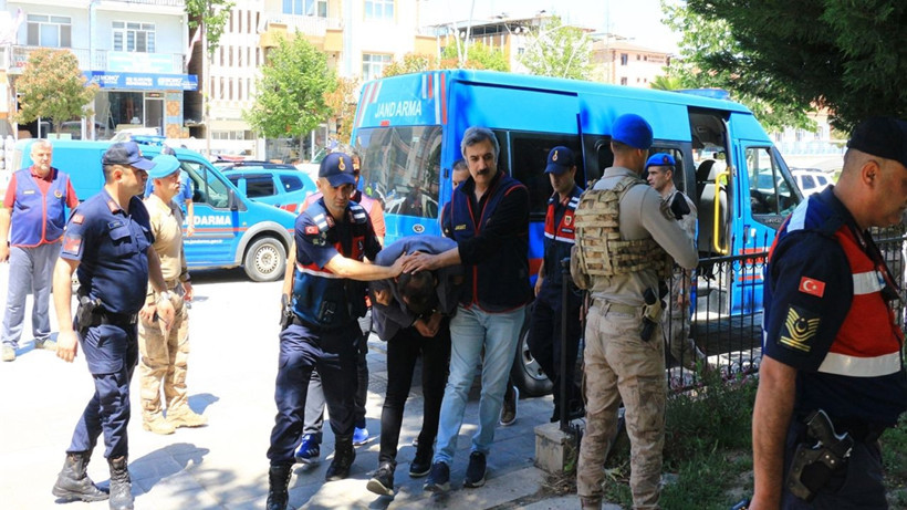 5 jandarma yaralanmıştı! Bağ evi patlama davasında keşif yapıldı - Resim: 1