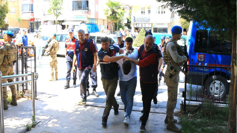 5 jandarma yaralanmıştı! Bağ evi patlama davasında keşif yapıldı - Resim: 3