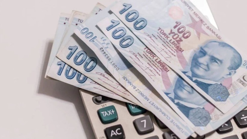 Vakıfbank’tan 27 bin TL dev promosyon imkanı! Emekliler sıraya girdi: 10 ay boyunca 1.500 TL ödeme! - Resim: 6