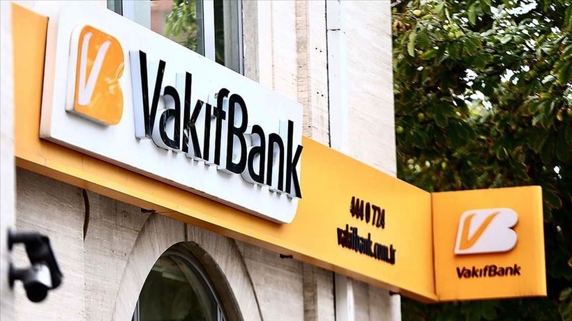 Vakıfbank’tan 27 bin TL dev promosyon imkanı! Emekliler sıraya girdi: 10 ay boyunca 1.500 TL ödeme! - Resim: 2
