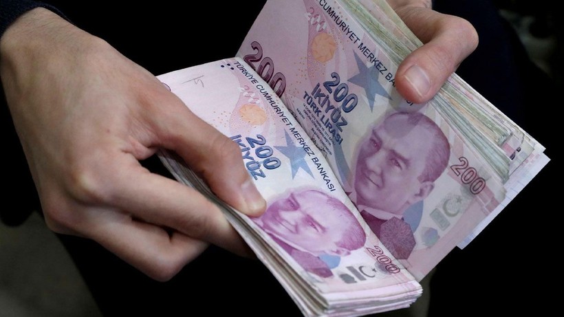 600.000 TL'NİN GETİRİSİ AĞZINIZIN SUYUNU AKITACAK: Mevduat faizlerinde oran uçtu! Aylık getirisi bakın ne kadar oldu - Resim: 1