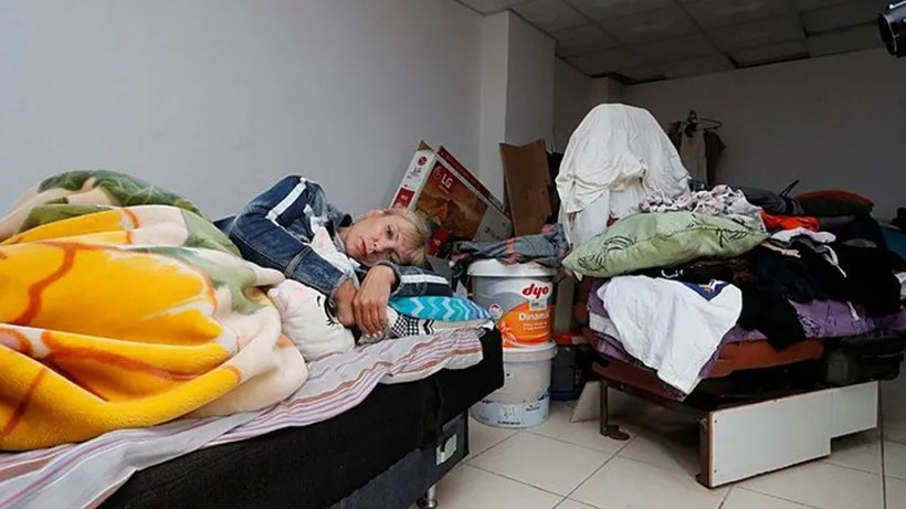 Mahkeme tahliye etti ama... Rus kadının kiracı isyanı - Resim: 8