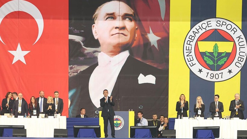 FENERBAHÇE SON DAKİKA HABERLERİ: Fenerbahçe'de kartlar yeniden dağıtılıyor! Aziz Yıldırım yeşil ışık yaktı - Resim: 2