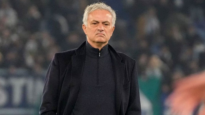 Jose Mourinho valizini topladı gitti! Sessiz sedasız İstanbul'u terk etti - Resim: 5