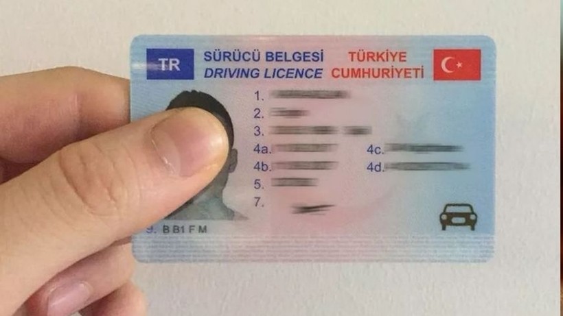 EHLİYET YENİLEMEDE SON TARİH NE ZAMAN? Ehliyet değiştirme ücreti en kadar, nasıl ve nereden yapılır? - Resim: 1