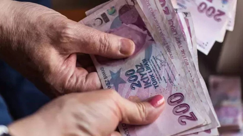 Emekliye zam sürprizi! 14.469 TL ve üzeri maaş alanlar için yeni rakam açıklandı! - Resim: 1