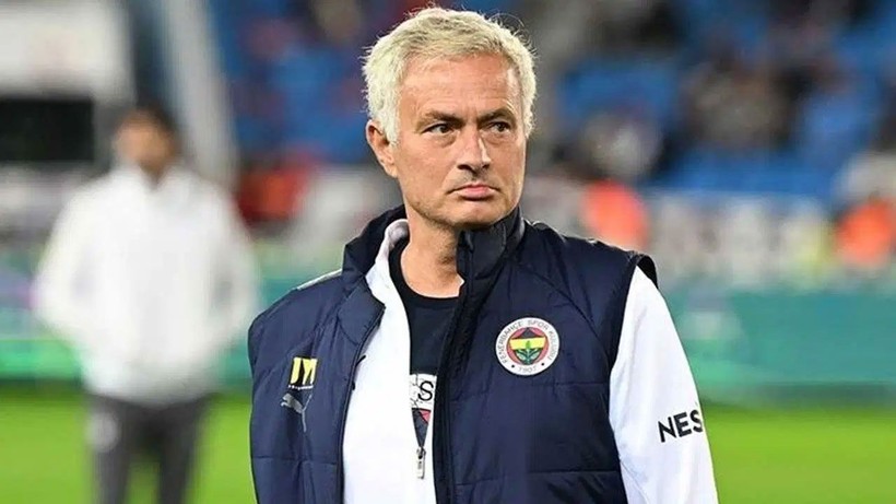 Fenerbahçe'deki ayrılık restoranda açıklandı! "İstanbul'dan gidiyorum" - Resim: 2