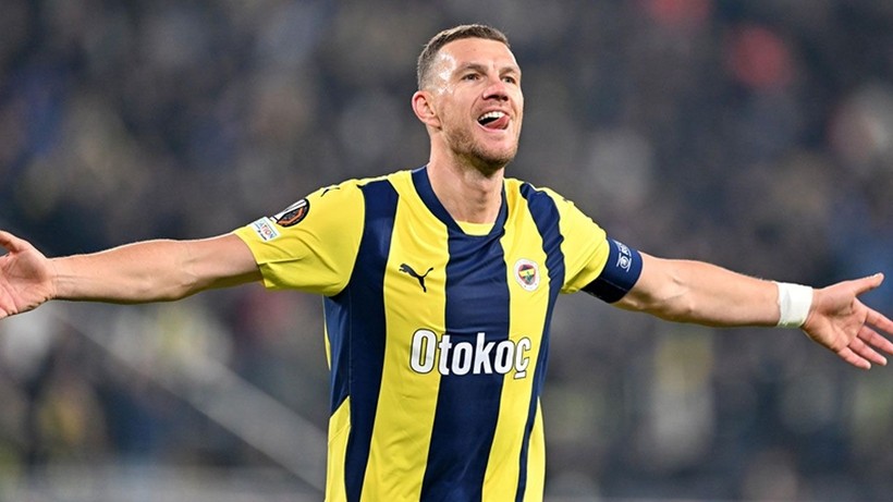 Fenerbahçe'deki ayrılık restoranda açıklandı! "İstanbul'dan gidiyorum" - Resim: 5