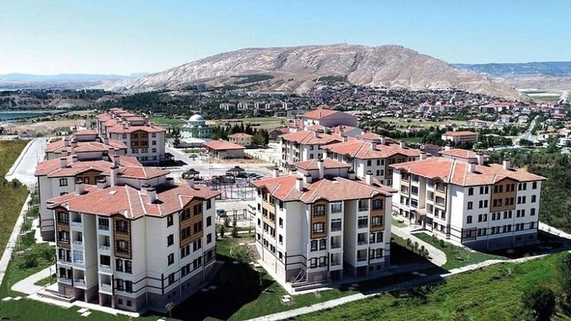 TOKİ'DEN 8 BİN TL TAKSİTLE EV İMKANI! 2+1 ve 3+1daireler satışa hazır - Resim: 8