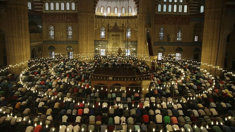 06.08’de İstanbul, 05.55’te Ankara! 6 Haziran bayram namazı için alarmı kurmayı unutmayın! - Resim: 7