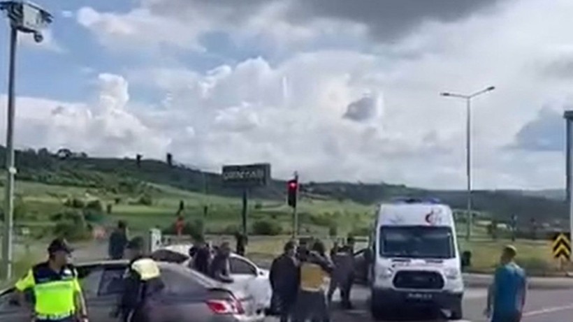 Başsavcıyı taşıyan ambulans kaza yaptı! Biri ağır 8 yaralı - Resim: 5
