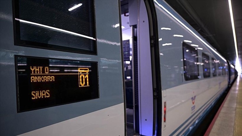 Saatte 350 km! Türkiye’nin süper hızlı treniyle Ankara-İstanbul 80 dakika oluyor - Resim: 2