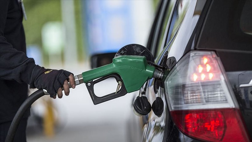 3’LÜ İNDİRİM YOLDA! Benzin, motorin ve LPG’ye şok indirim geliyor: İşte akaryakıt indirimi ile yeni fiyatlar - Resim: 7