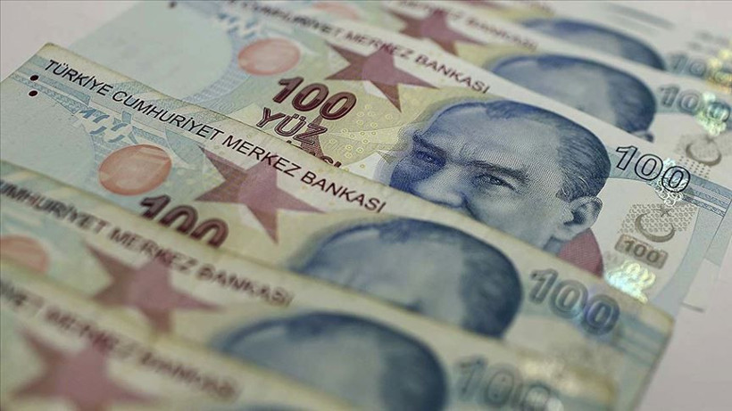 Çalışmaya devam eden emeklilere maaş şoku! 55 yaş üstünü hedef alan kesinti krizi büyüyor - Resim: 1