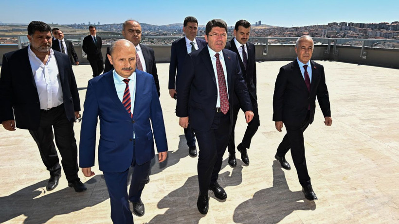 Yargıda hizmet kalitesi artıyor! Bakan Tunç, 2 projeyi yerinde inceledi - Resim: 1