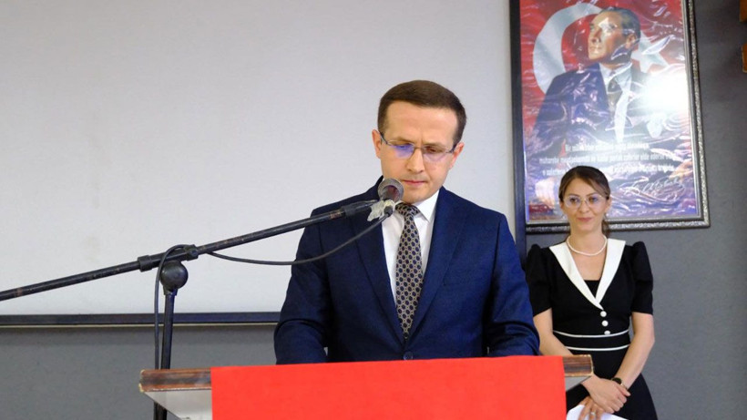 Dinar'da hakim ve savcılara yemekli veda! Adliye personelleri yalnız bırakmadı - Resim: 4