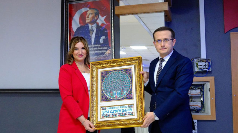 Dinar'da hakim ve savcılara yemekli veda! Adliye personelleri yalnız bırakmadı - Resim: 9