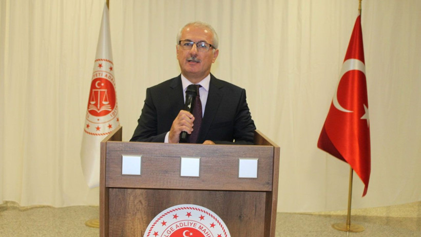 Van BAM'da veda yemeği! Başsavcı Şengöz ve hakimlere plaket verildi - Resim: 1