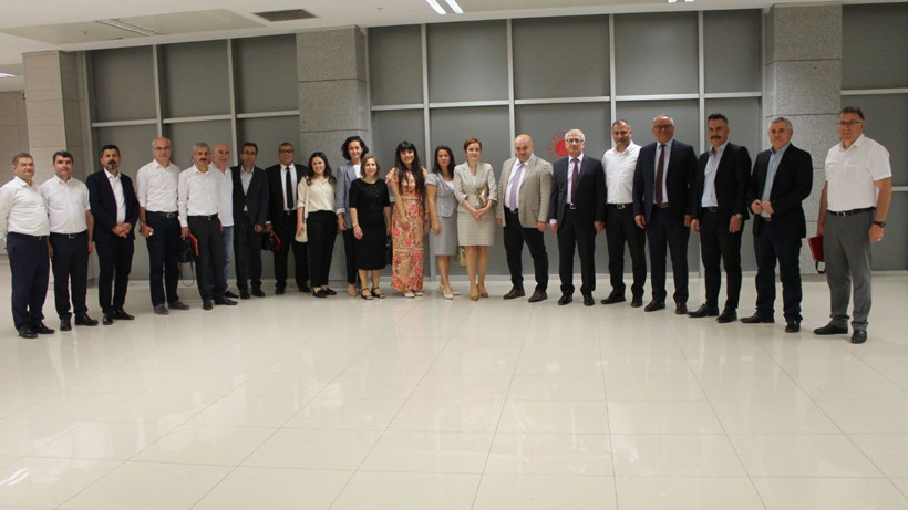 Van BAM'da veda yemeği! Başsavcı Şengöz ve hakimlere plaket verildi - Resim: 3