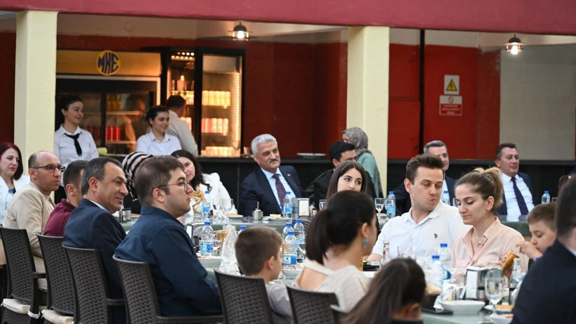 Kırıkkale'de tayini çıkan hakim-savcılara veda töreni! Başsavcı Çetin plaket takdim etti - Resim: 2
