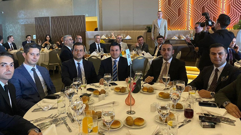 İstanbul’da HSK Üyesi Özdemir fırtınası! Yargı camiası yemekte buluştu - Resim: 2