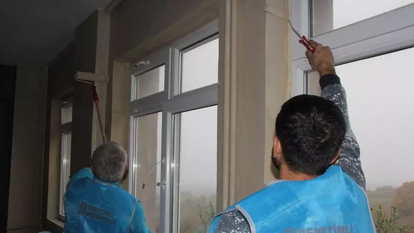 Tekirdağ'dan yükümlüler okul boyamaya başladı! Başsavcı Şenol eşlik etti - Resim: 2