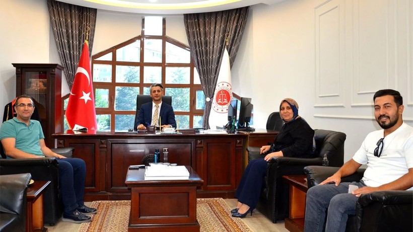 Afşin Başsavcısı Hüseyin Arık'a gazetecilerden ziyaret! Basının önemine dikkat çekti - Resim: 4
