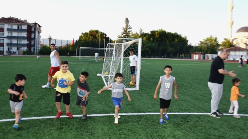 Aileler akşam sporunda buluştu! Başsavcı Akın da etkinliğe destek verdi - Resim: 2