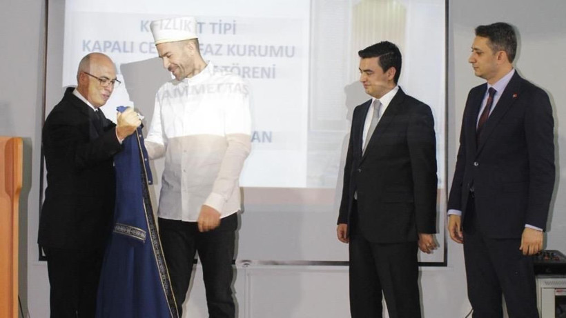 Cezaevinde kurs alarak 1 yılda hafız oldu! Belgesini Başsavcı Çetin'in elinden aldı - Resim: 4