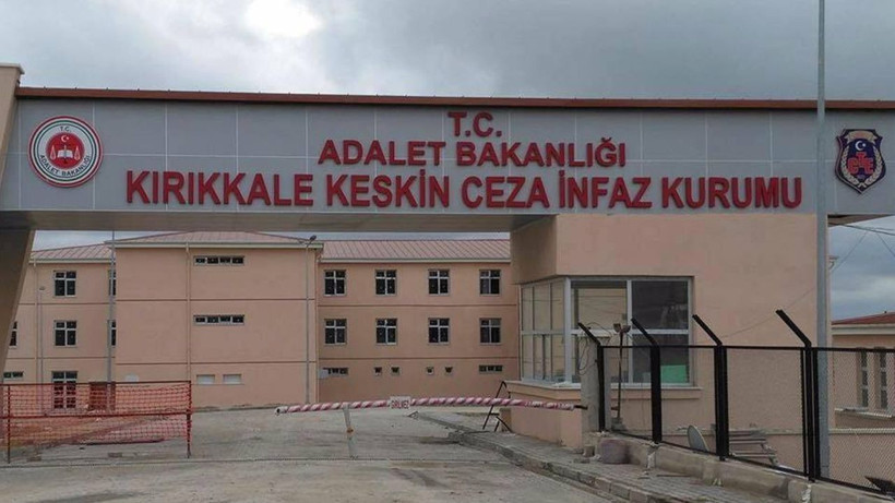 Cezaevinde kurs alarak 1 yılda hafız oldu! Belgesini Başsavcı Çetin'in elinden aldı - Resim: 1