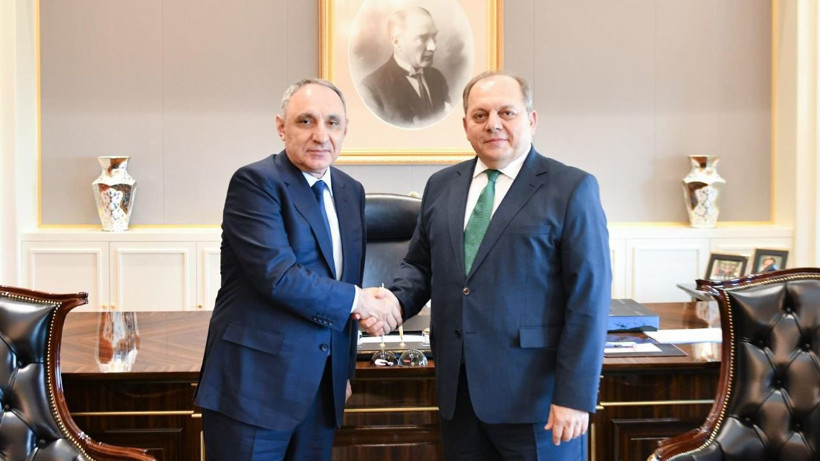 Azerbaycan heyetinden Ömer Kerkez'e ziyaret! Hukuki dayanışma imkanları ele alındı - Resim: 2